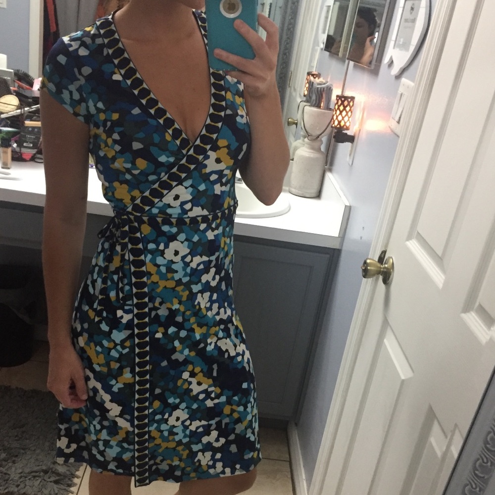 BCBG WRAP DRESS